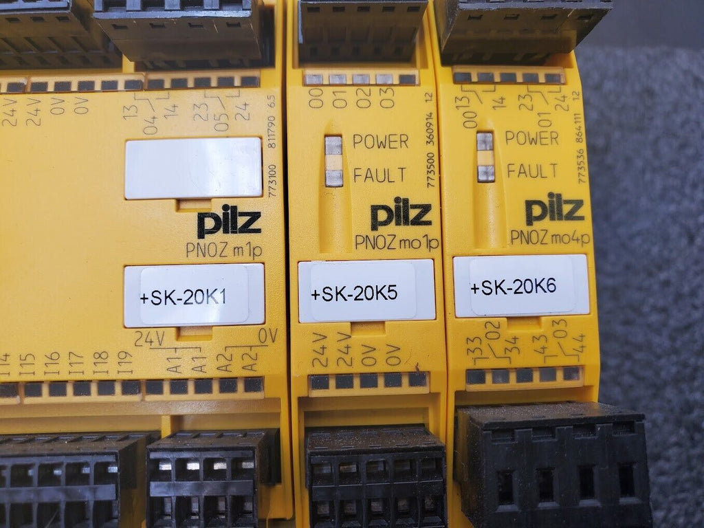 Pilz Safety PLC PNOZ m1p 773100 m01p mo4p Working Pull Fieldbus 24VDC DIN Rail