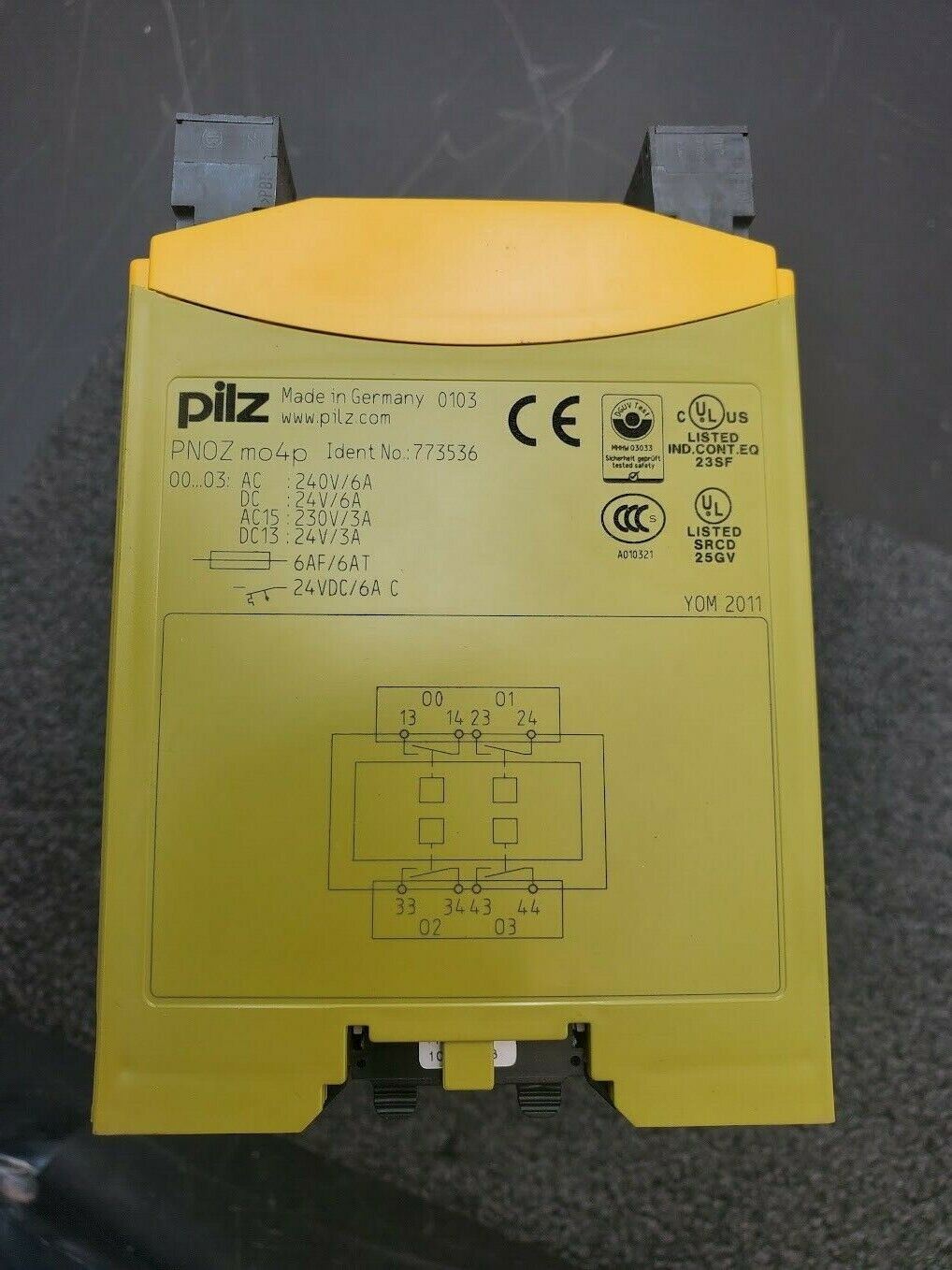 Pilz Safety PLC PNOZ m1p 773100 m01p mo4p Working Pull Fieldbus 24VDC DIN Rail