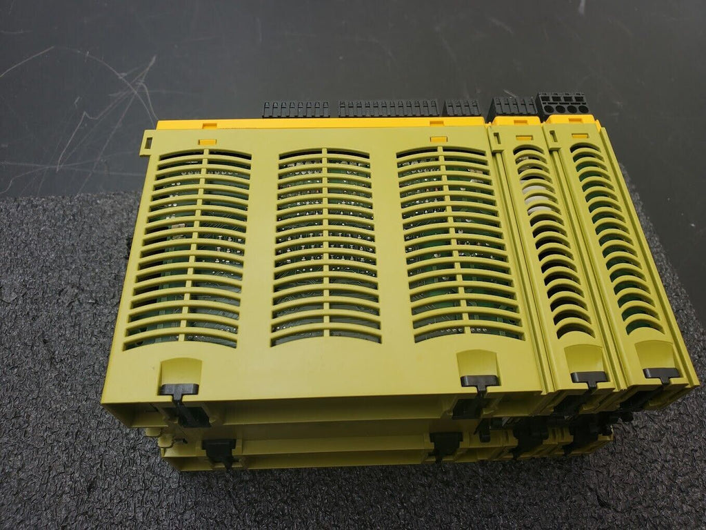 Pilz Safety PLC PNOZ m1p 773100 m01p mo4p Working Pull Fieldbus 24VDC DIN Rail