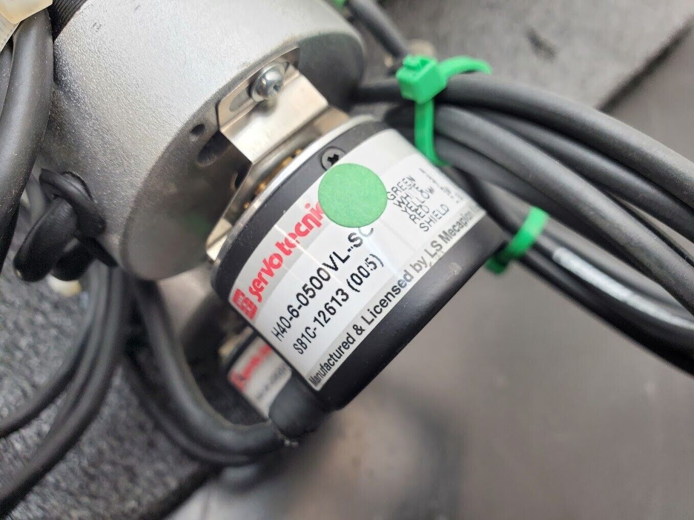 Dual Servo Motor Pneumatic Applied Friction Drive Unit For Rotary Motion Table