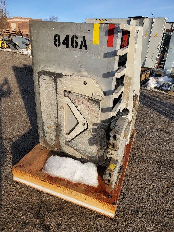 Cascade Class 2 Carriage Bale Clamp w/ sideshift 1500lbs capacity 34"x54" Platen