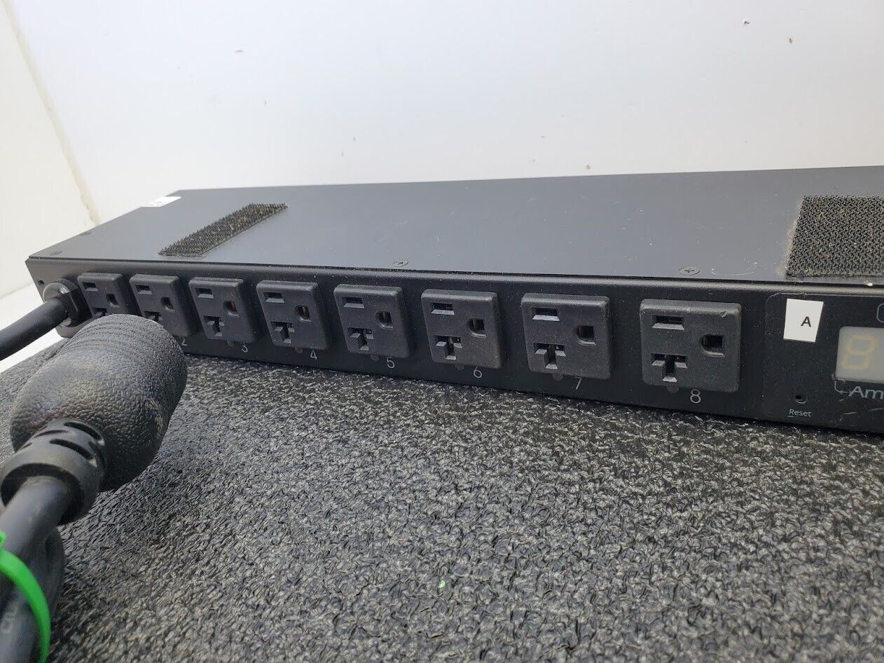 APC AP7901 Switched Rack PDU 1U 16A 120V Rack Mountable NEMA L5-20P Plug