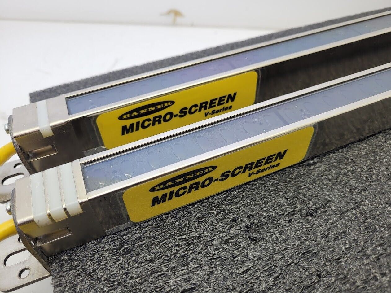 Banner USE1612NI & USR1612NI MICRO-SCREEN 16" Light Curtain Screen Set