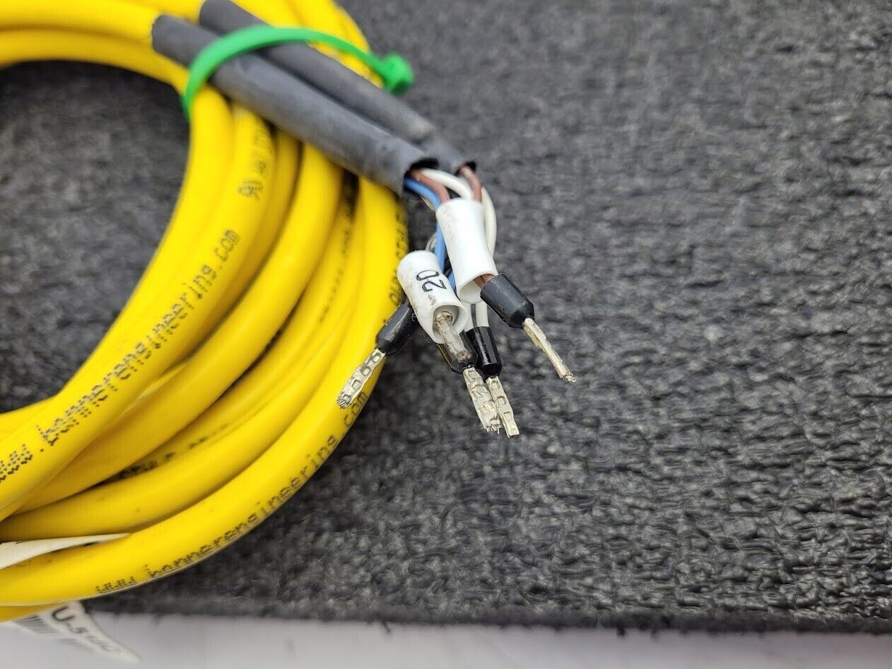 Banner USE2012NP2 & USR2012NP2 MICRO-SCREEN 20" Light Curtain Screen Set