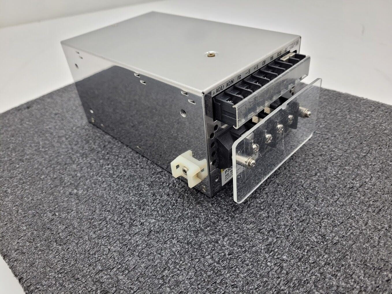 Cosel P300E-24 / P300E24 100-240VAC 6.5A Input 24V 14A 300W Output Working Pull