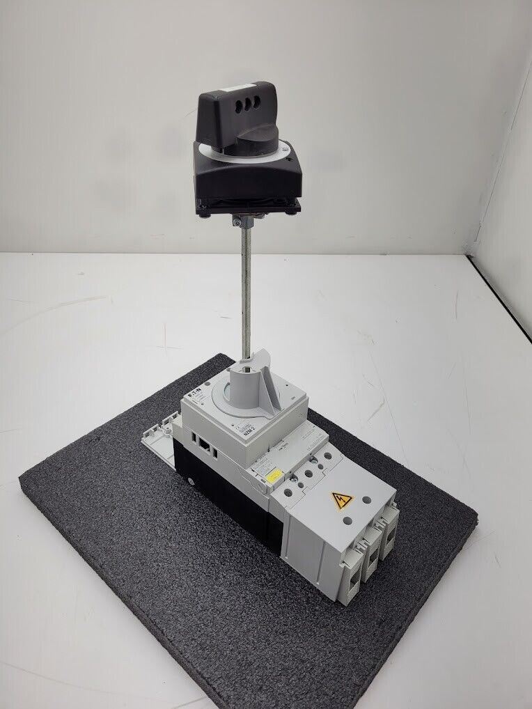 Eaton Moeller NS 2-200-NA Circuit Breaker Mains Switch 3 Phase NZM 2 Rotary