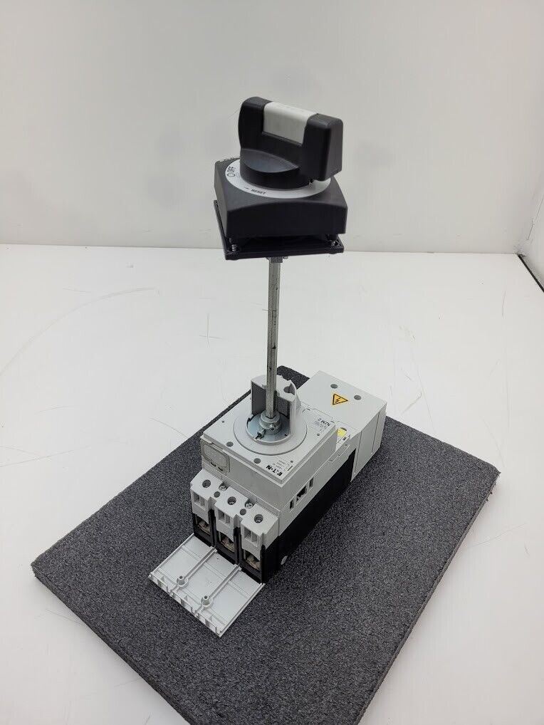 Eaton Moeller NS 2-200-NA Circuit Breaker Mains Switch 3 Phase NZM 2 Rotary