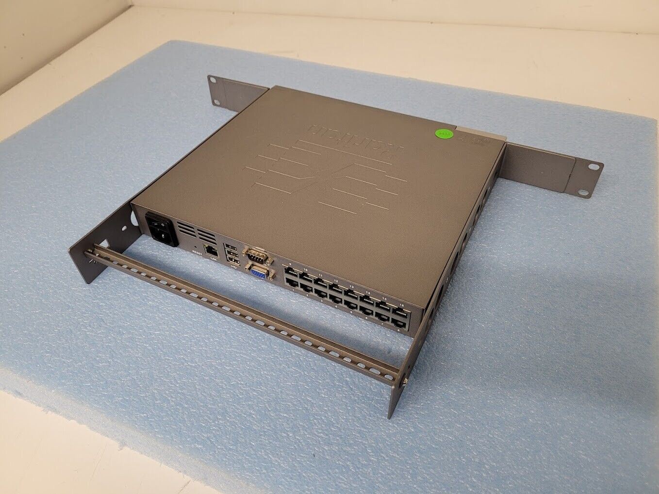 RARITAN DLX 216 Dominion LX-216 16-port KVM-over-IP Switch Tested Working