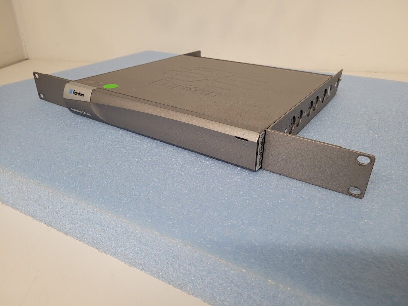 RARITAN DLX 216 Dominion LX-216 16-port KVM-over-IP Switch Tested Working