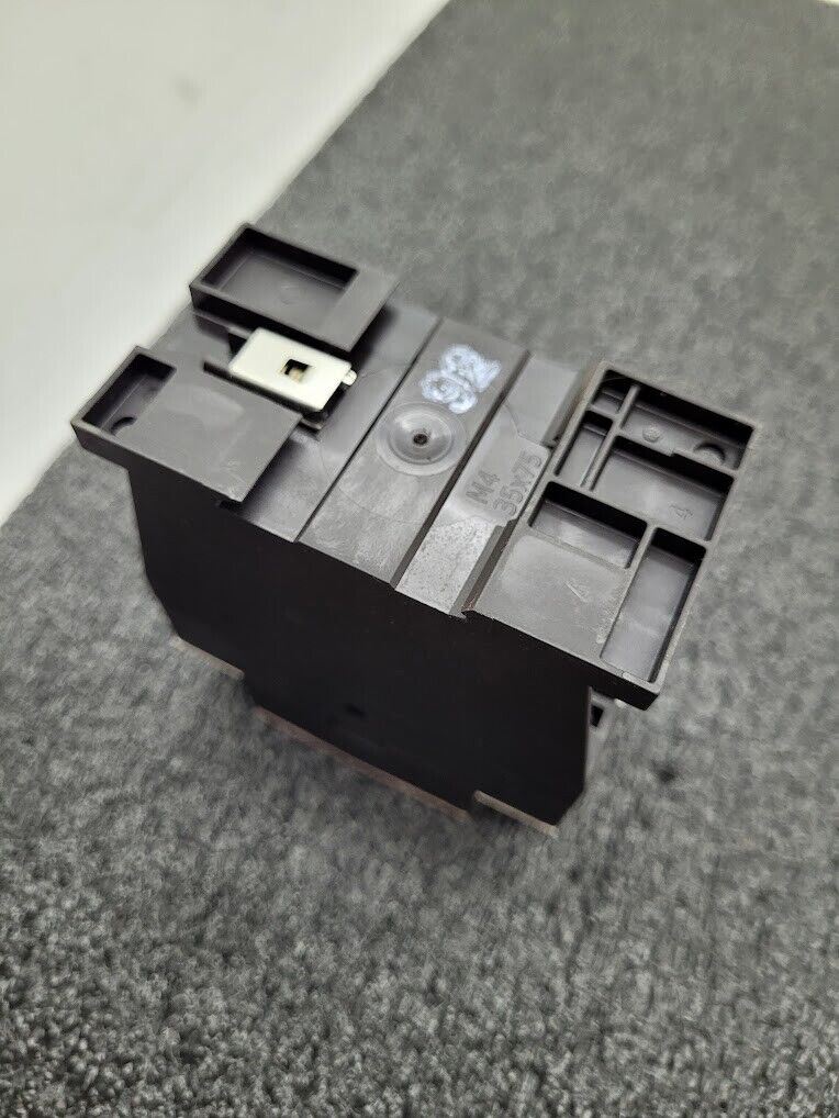 Eaton DIL M17-10 3PH AC Contactor 8-18A 5-12kW 1-15HP 115-600V 24VDC Coil