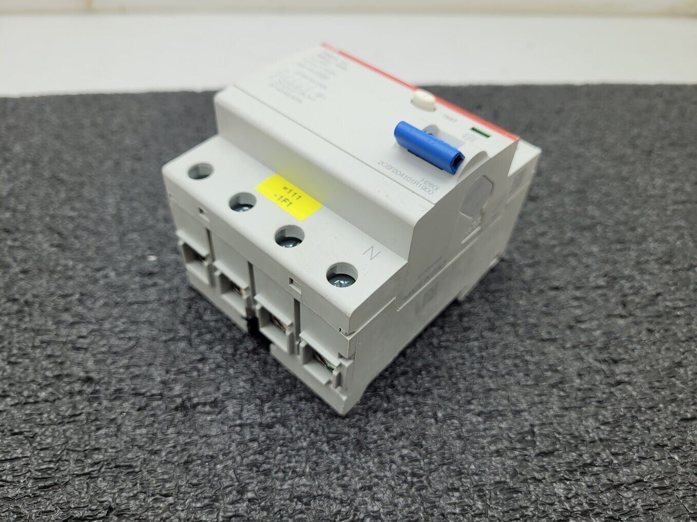 ABB F204 A 4-Pole Circuit Breaker 240V Leakage Residual Current Switch