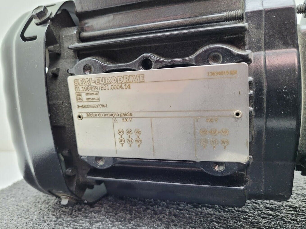 Sew-EuroDrive SAF47 DRS71S4 Gear Motor 32:1 Right Angle Gearhead 220-480V 3PH