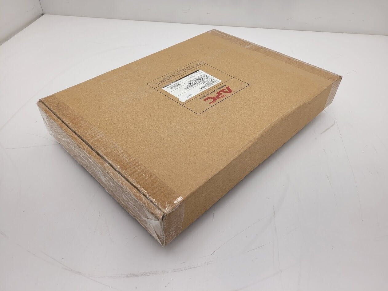 APC Schneider Electric Rack 16A PDU 1U Metered 8x C13S Outlets 208/230V AP7821