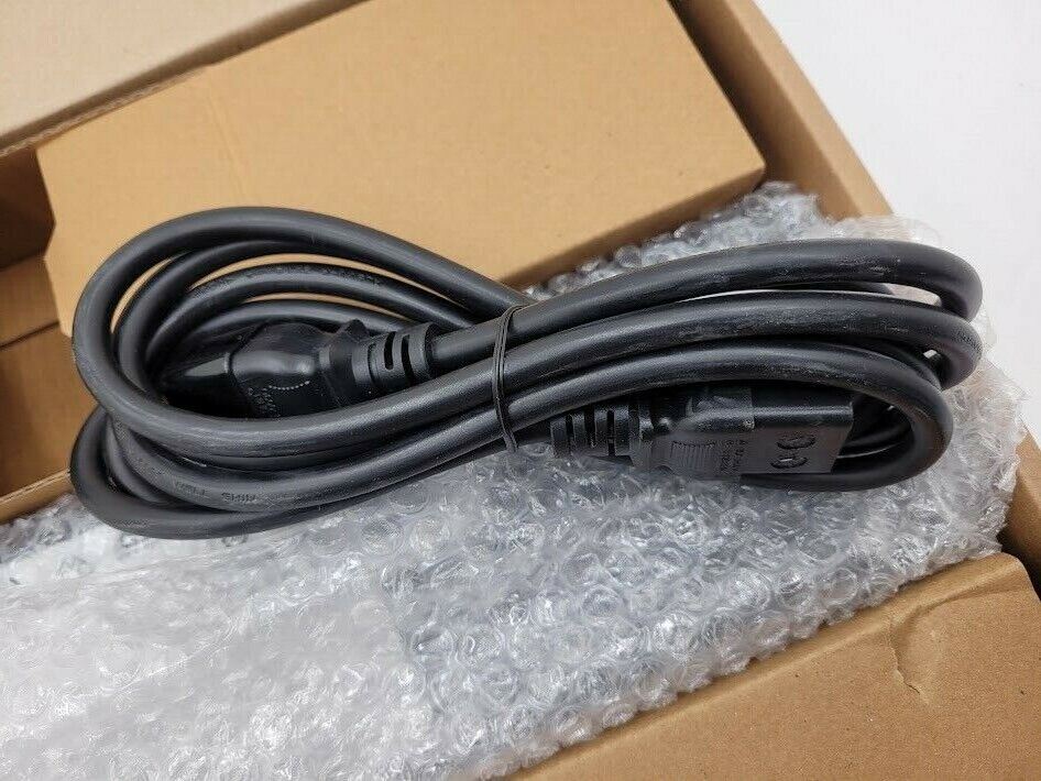 APC Schneider Electric Rack 16A PDU 1U Metered 8x C13S Outlets 208/230V AP7821 B