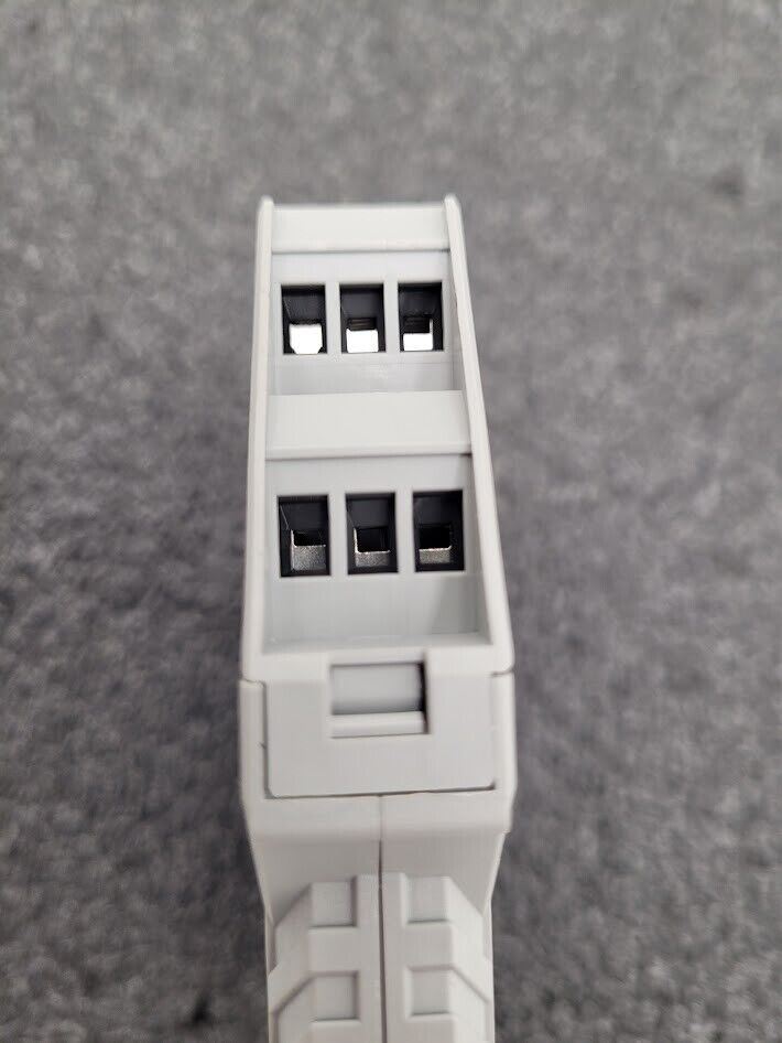 Omron STI Safety Control Relay G9SB-2002-C 24VAC/DC 250VAC 5A Contact 30VDC 5A