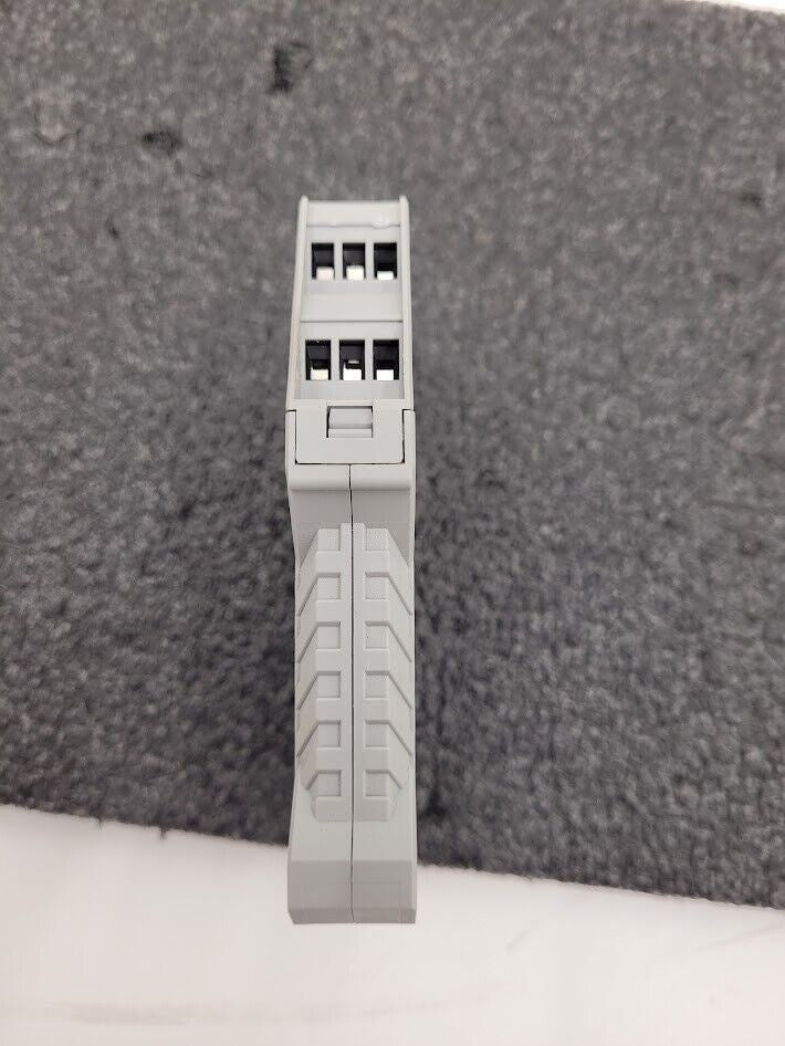 Omron STI Safety Control Relay G9SB-2002-C 24VAC/DC 250VAC 5A Contact 30VDC 5A