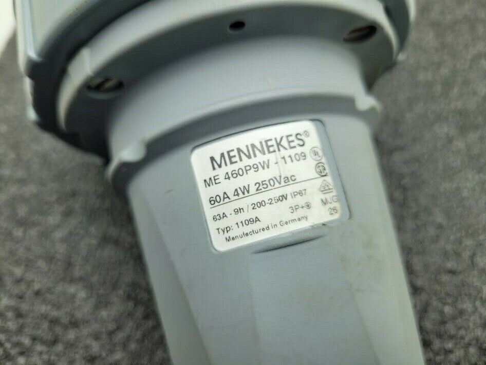 Mennekes ME460P9W Male Power Plug 4 Pin  and Sleeve 3 Wire Plug 3PH 4W 250V 60A