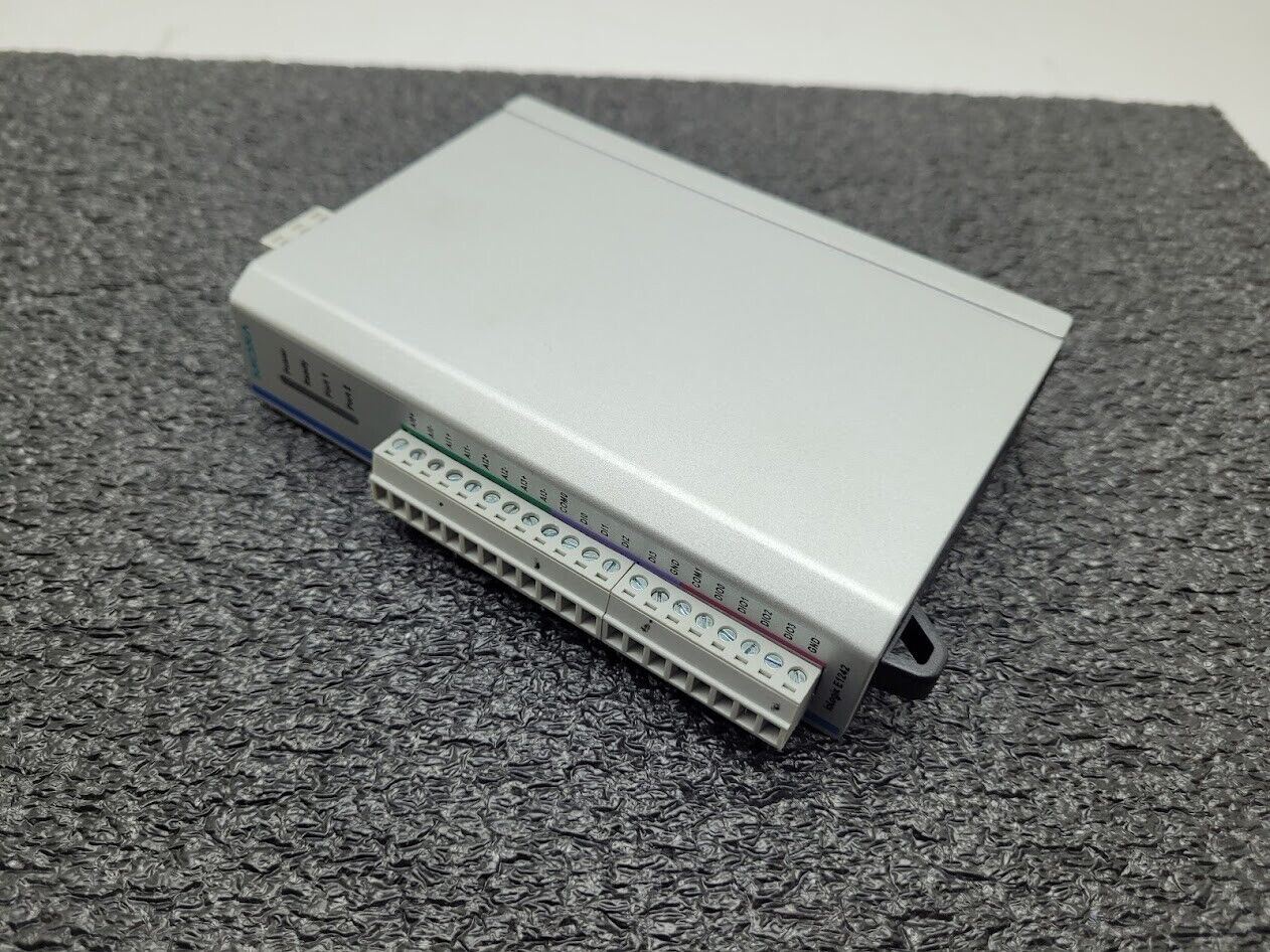Moxa ioLogik E1242 Universal 4xAI 4xDI 4xDIO 2x Ethernet TCP I/O Controller