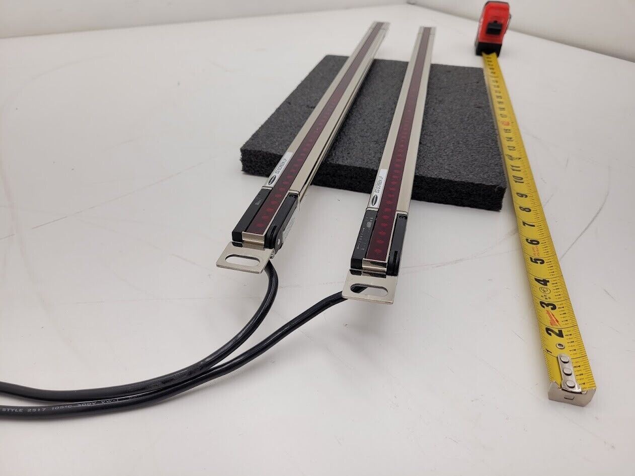 Banner SLPE14-690NP8 690mm Safety Light Curtain Beam Emitter Receiver .1-7m Pair