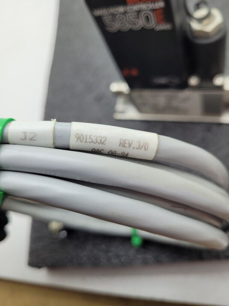 Brooks Instrument 5850E Mass Flow Controller MFC 5850E N2 Gas 500 SCCM 9040813