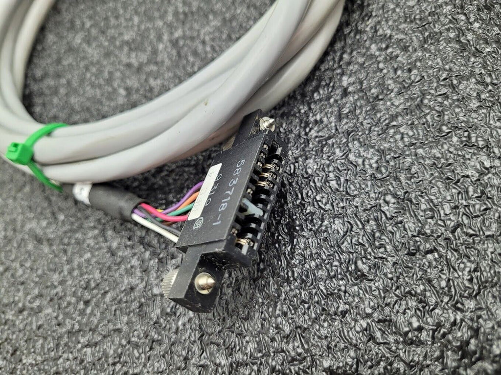 Brooks Instrument 5850E Mass Flow Controller MFC 5850E N2 Gas 500 SCCM 9040813