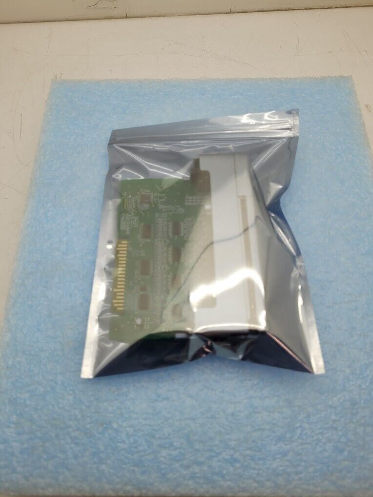 Automation Direct P3-16ND3  P316ND3 12-24VDC Input Sinking/Sourcing 16-point