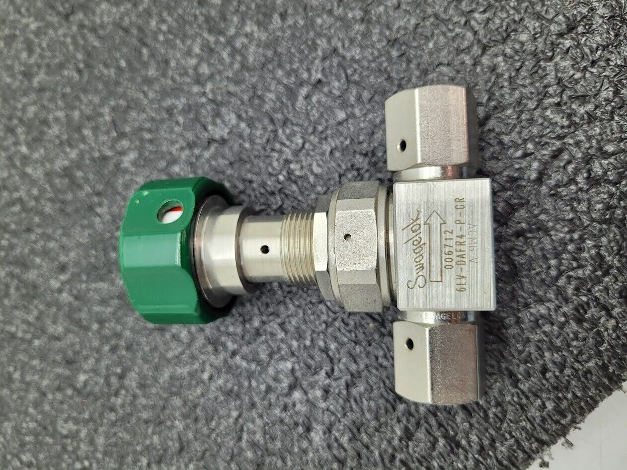 Swagelok 6LV-DAFR4-P-GR Manual Stainless Steel On/Off Gas Valve 006712 1/4" VCR