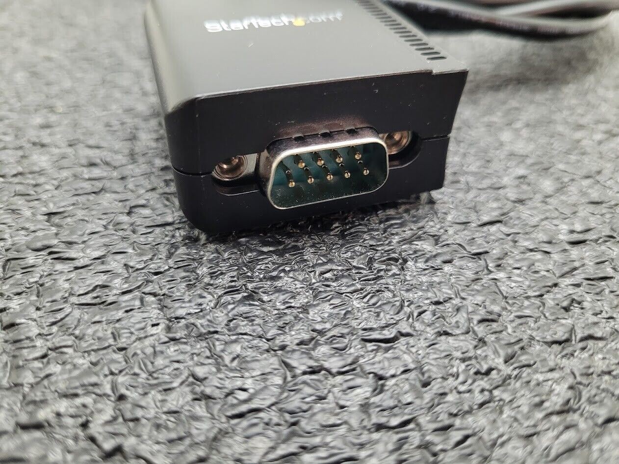 StarTech 1 Port USB to Serial RS232 Adapter Cable with COM Retention ICUSB2321F