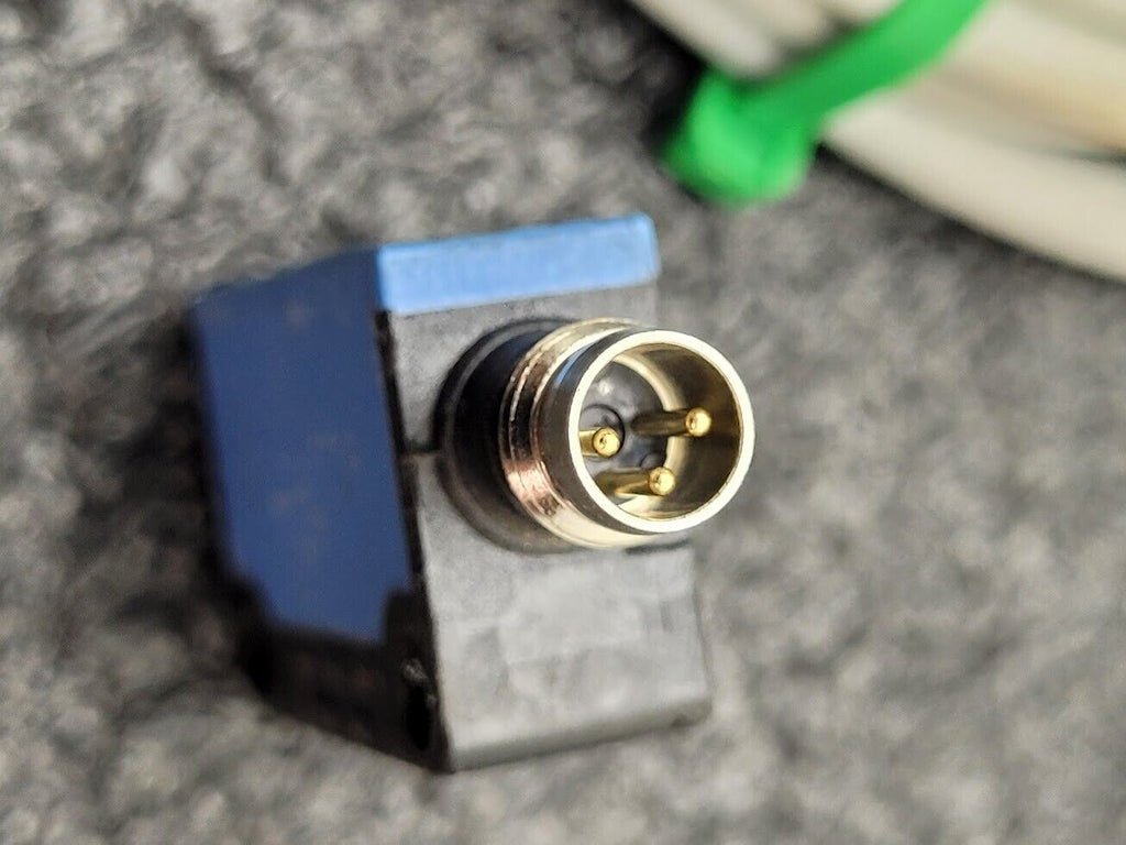 Automation Direct FER8-0P-0F Photoelectric Sensor 800mm 10-30VDC 3-Wire +Cable