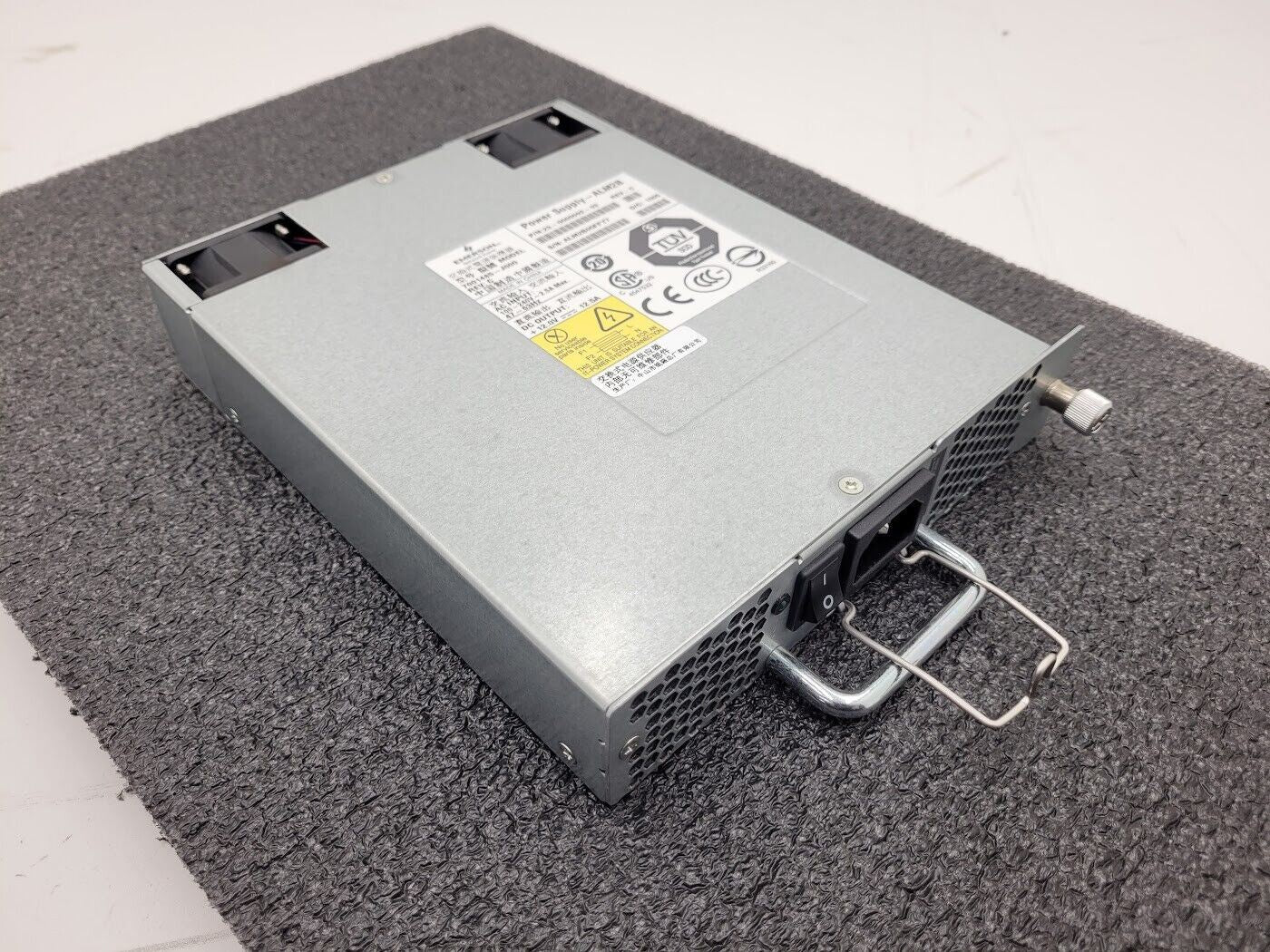 Brocade 5100 6500 7800 DS-5100B 23-0000092-02 105-000-165 7001485 Power Supply