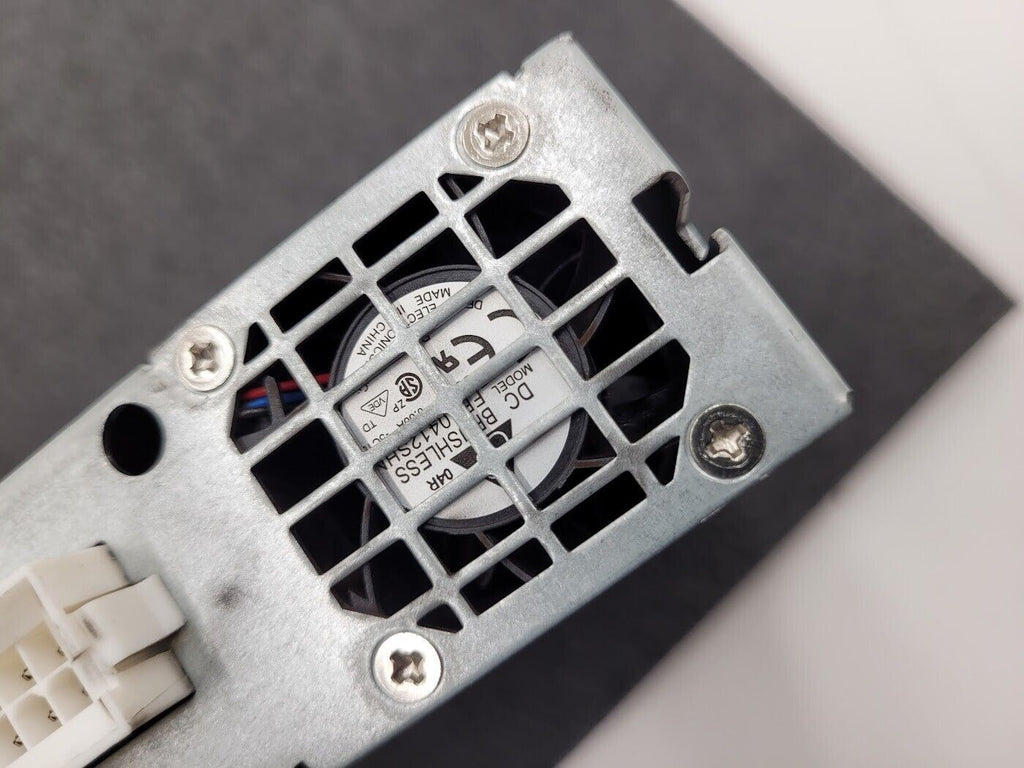 Brocade 5100 6500 7800 DS-5100B 23-0000092-02 105-000-165 7001485 Power Supply