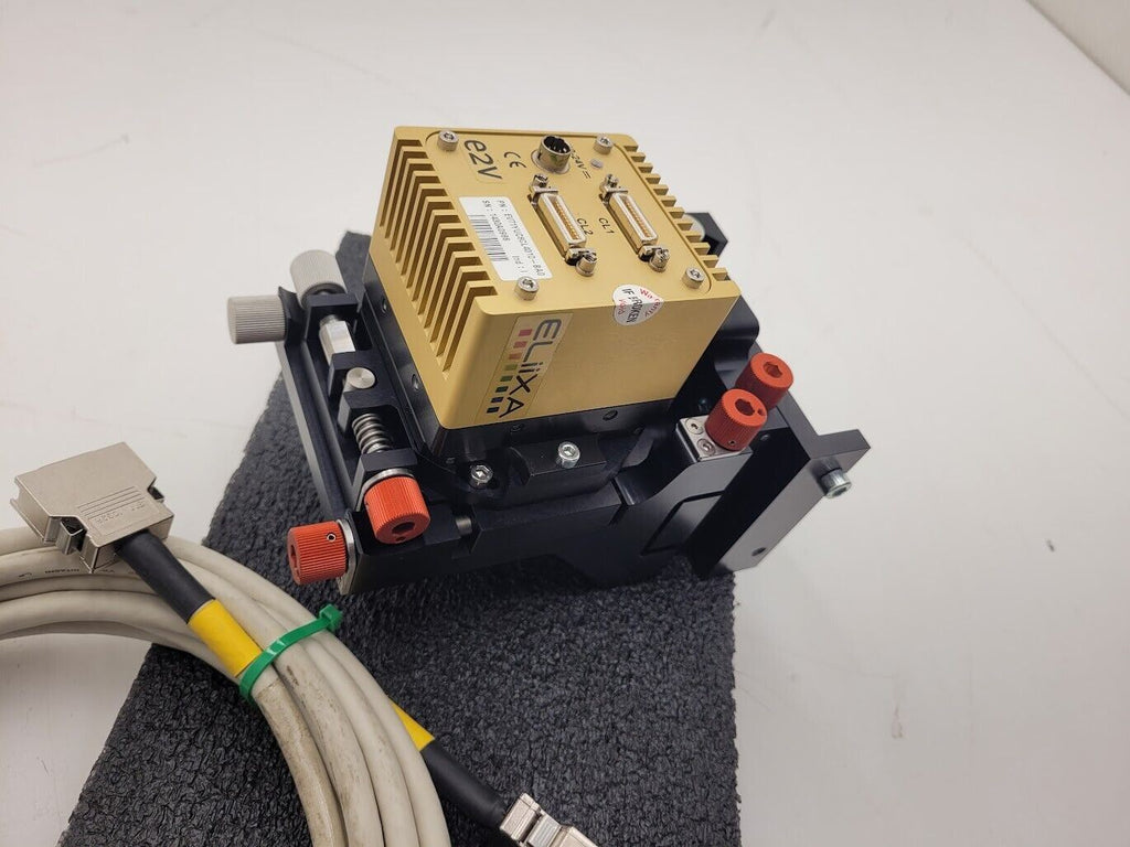 ELiiXA UC8 LineScan Camera e2V w/ Mount and Kreuznach APO-Componon 4/60 Lens