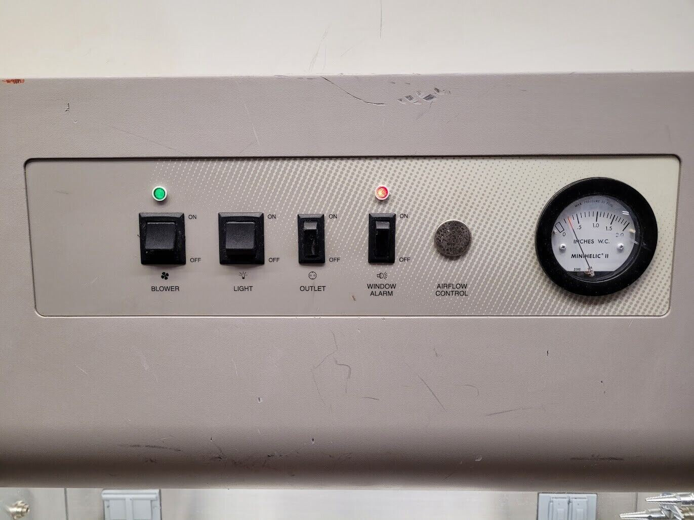 Nuaire BSC Class II Type A2 Laminar Flow Biological Safety Cabinet NU-425-400