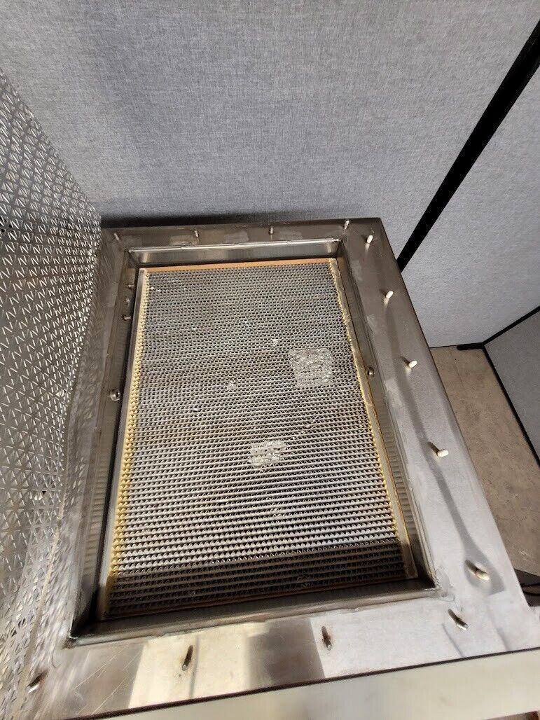 Nuaire BSC Class II Type A2 Laminar Flow Biological Safety Cabinet NU-425-400