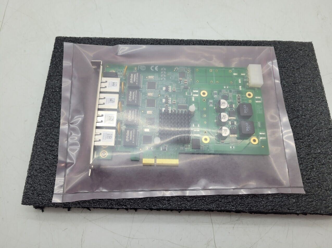 ADLINK PCIE-GIE64+ 51-18519-0A20 Ethernet Camera Image Capture Card 4 Port