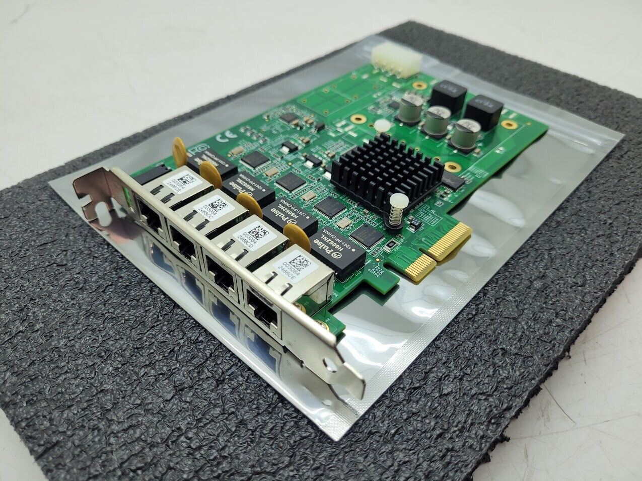 ADLINK PCIE-GIE64+ 51-18519-0A20 Ethernet Camera Image Capture Card 4 Port