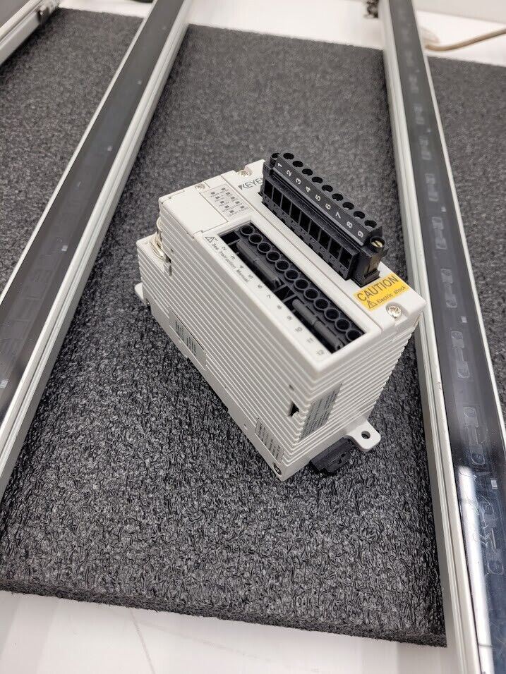 Keyence Light Curtain Pairs SL-C44H-T SL-C44H-R SL-R11 Control Module Controller