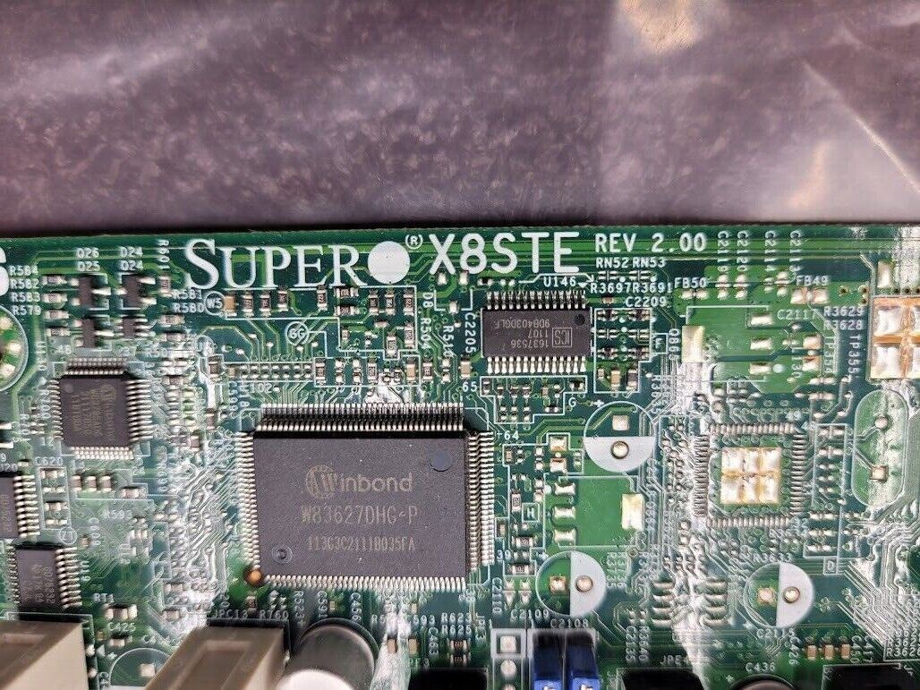SUPERMICRO X8ST3-F/X8STE Motherboard i7-950 3.0GHz + Heatsink 2GB DDR3-1333