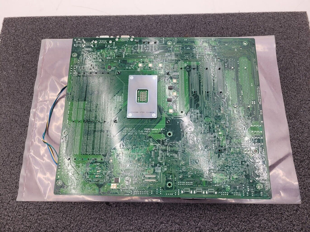 SUPERMICRO X8ST3-F/X8STE Motherboard i7-950 3.0GHz + Heatsink 2GB DDR3-1333
