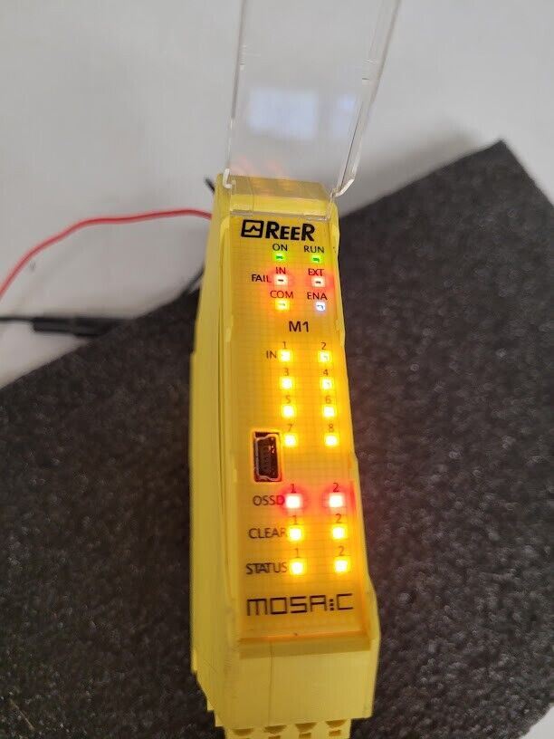 Reer Series EOS4 Light Curtains 310mm Height with M1 Controller 8040430 24VDC