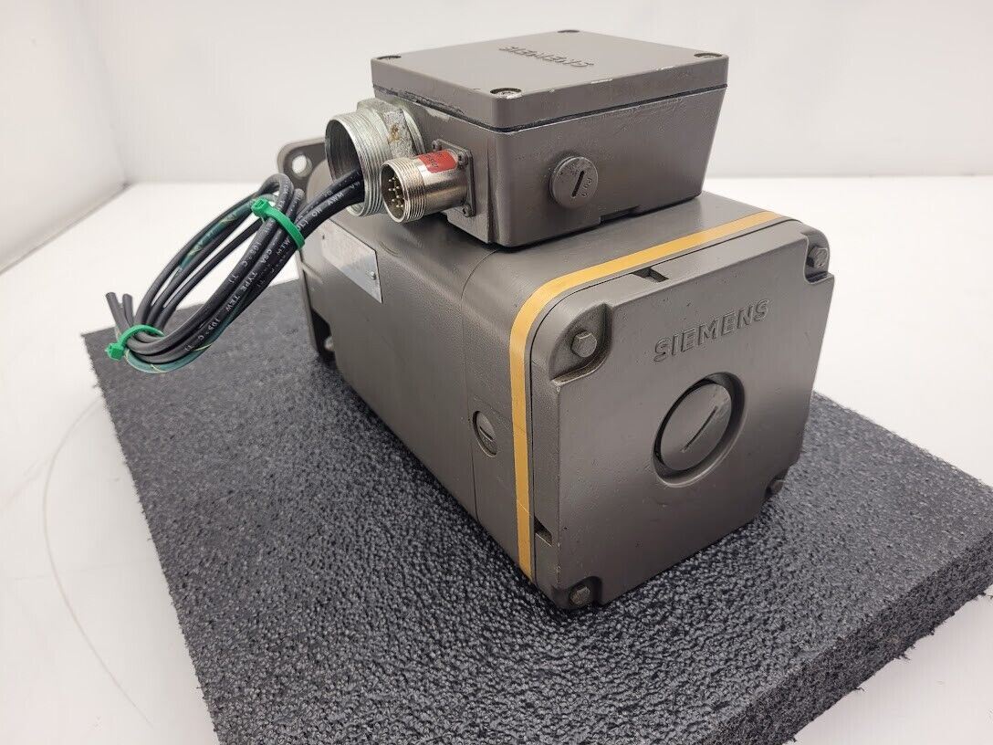 Siemens General Numeric 1FT5072-0AF01-2-Z Permanent Magnet Servo Motor