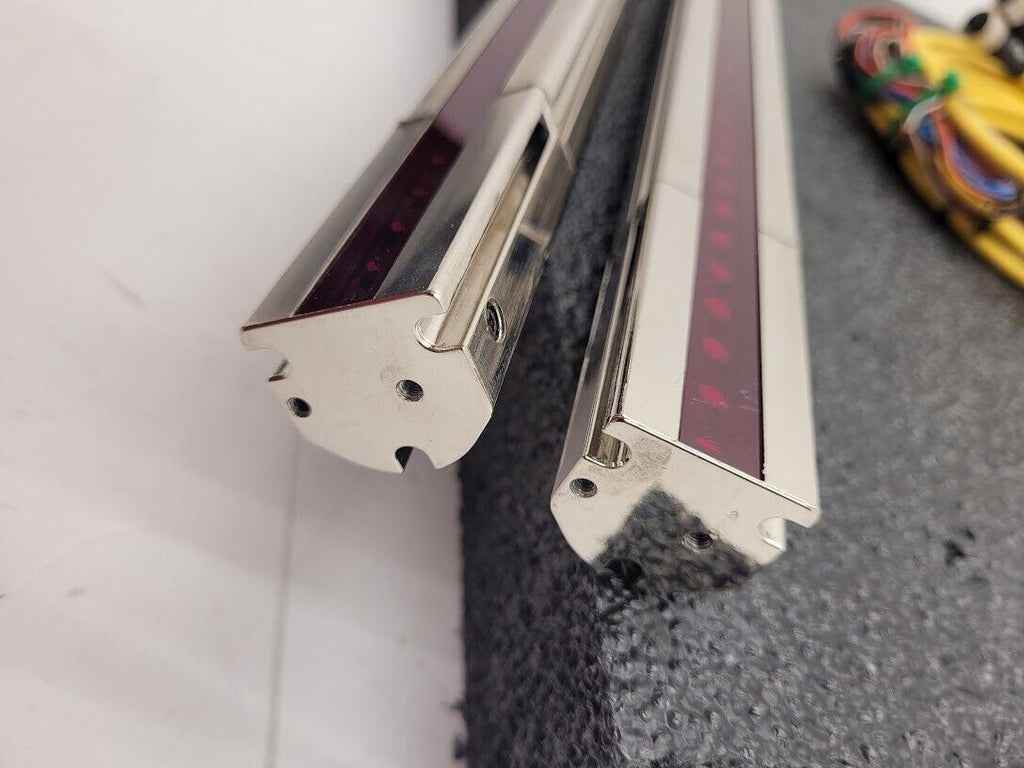 Banner SLPE25-550NP8 SLPR25-550NP8 Light Curtain Kit 550mm Long 3 Corner Mirrors