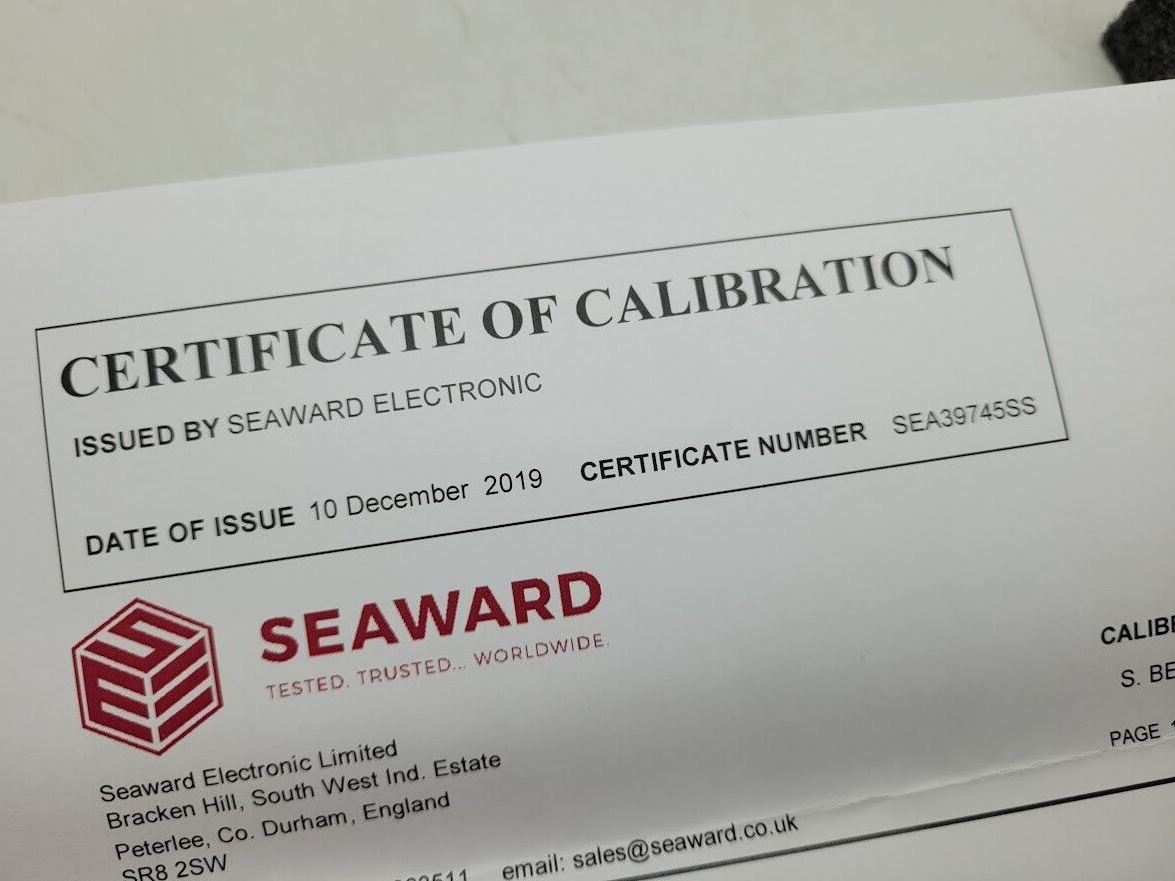 Seaward Solar Survey 100 Irradiance Meter with cable, 2019 Cert, box