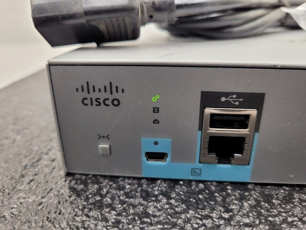 CISCO WS-C2960L-8TS-LL 8 Port GigE 10/100/1000 2 x SFP Ethernet Switch 2960L-8TS