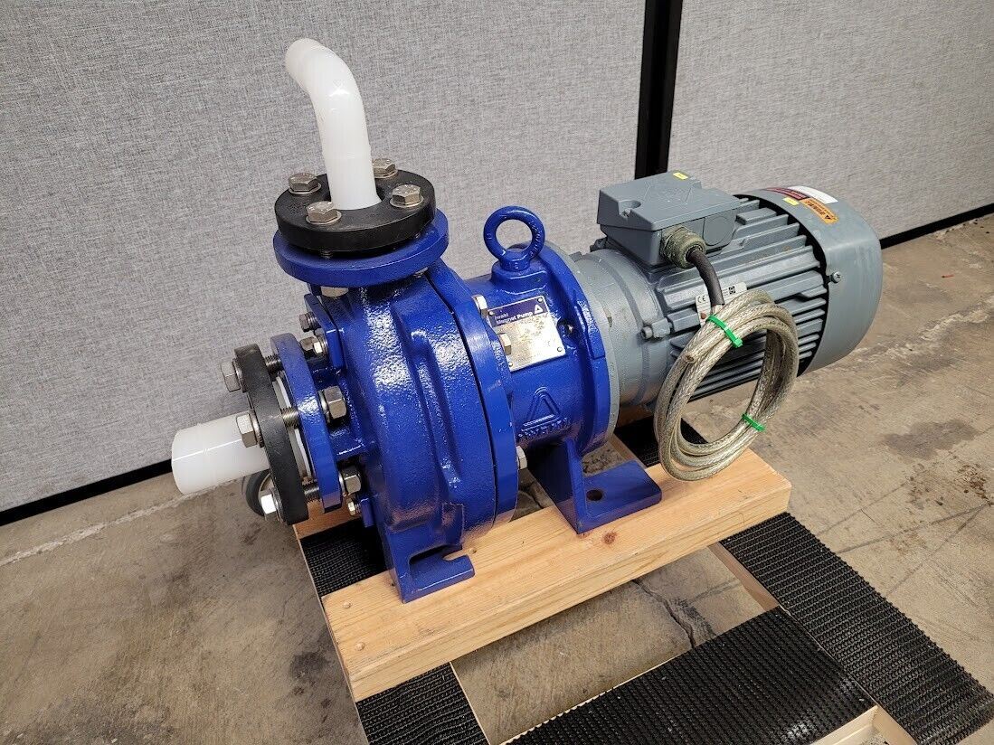 IWAKI Magnet Pump MDM25-1301PKKF015L-E2 PTFE High Purity Circulation Pump 1.5kW