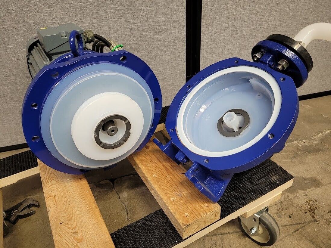 IWAKI Magnet Pump MDM25-1301PKKF015L-E2 PTFE High Purity Circulation Pump 1.5kW