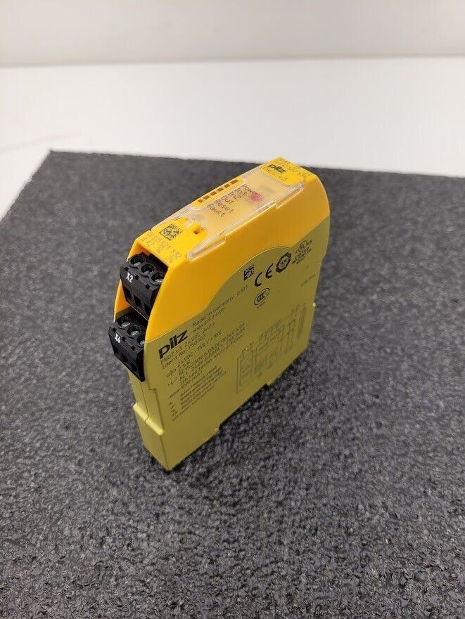 Pilz PNOZ s3 24VDC 2n/o 24 VDC Safety Relay PNOZs3 2n/0 750103 DIN Rail