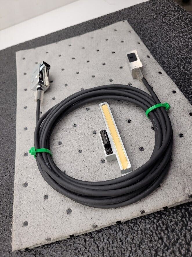 Renishaw Optical Incremental Encoder Read Head RGH24Z30F00A RGH24 0.5um 3m