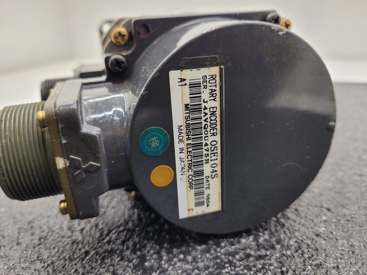 Mitsubishi HA33NC-TSD5 AC Servo Motor OSE104S Encoder Citizen E-32 Bent Shaft