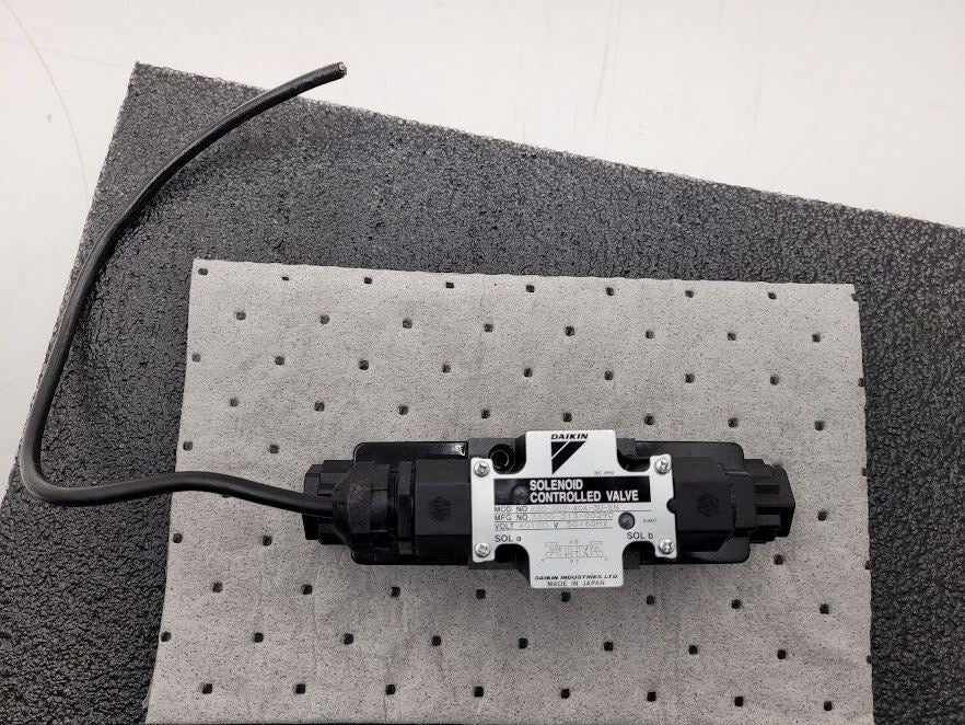 DAIKIN KS0-G02-4CA-30-EN Solenoid Controlled Valve AC100V 50/60Hz Working Pull